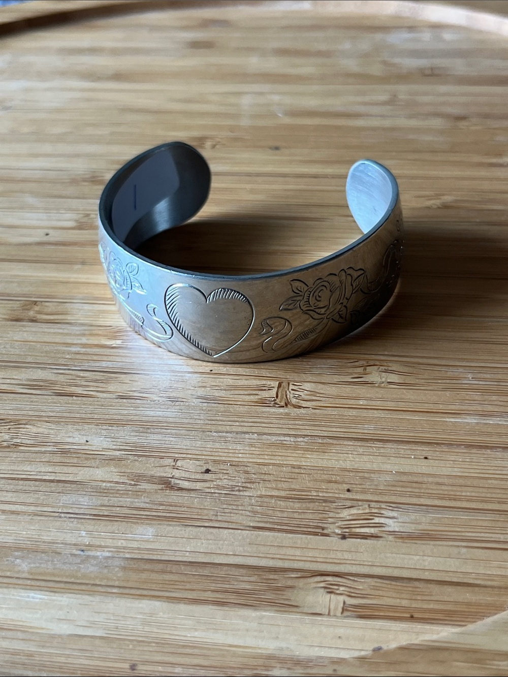1 Silver Etched Hearts And Roses Cuffed Bracelet